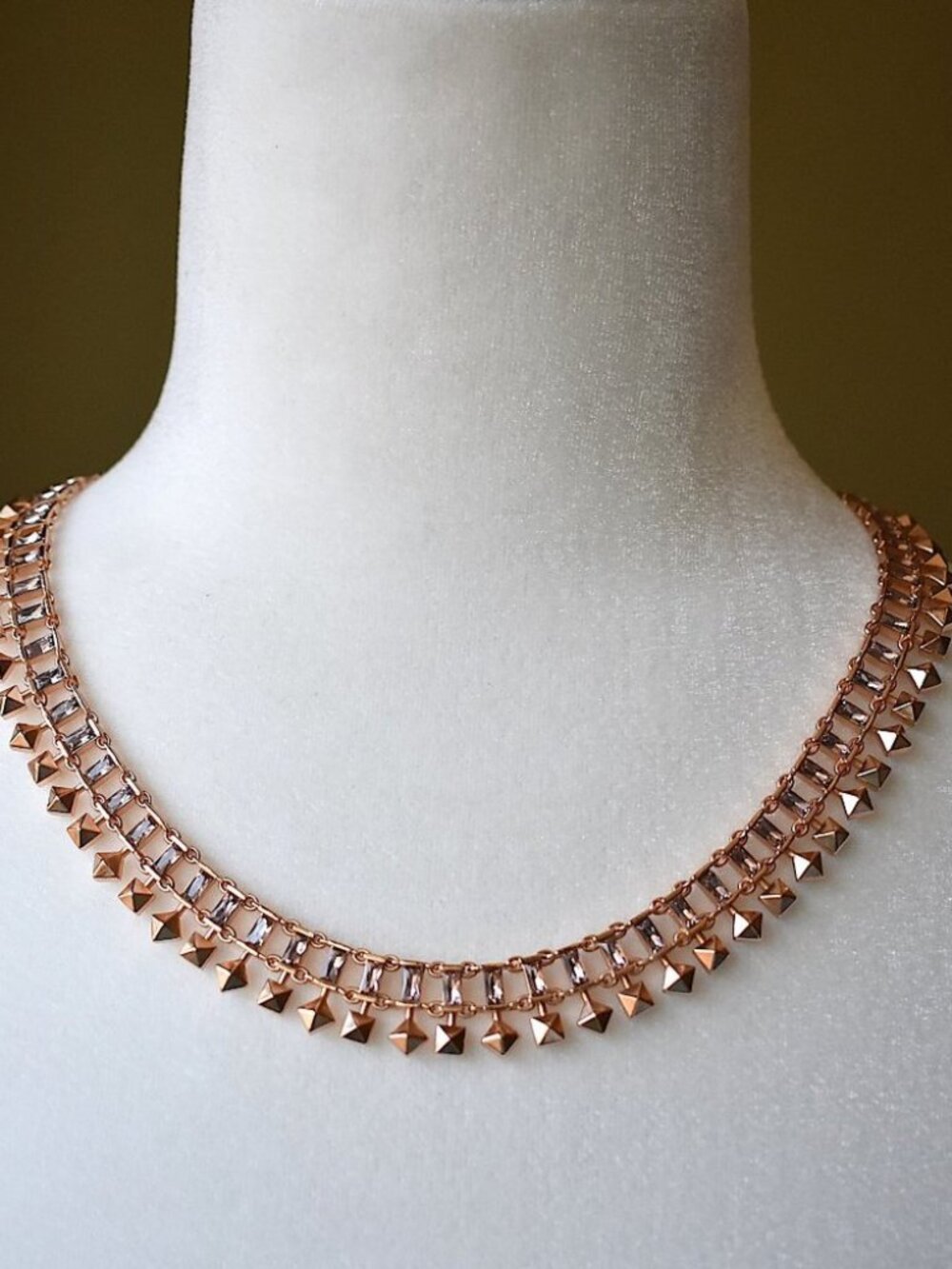 Kendra Scott Oscar Choker Necklace Rose Gold Smoke Crystal Bib Retired